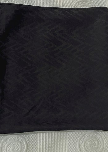 Ipeksi jakar zikzak desen eşarp siyah - Görsel 2