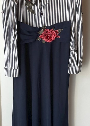 Nakışlı Pilili Lacivert Uzun Elbise - Görsel 2