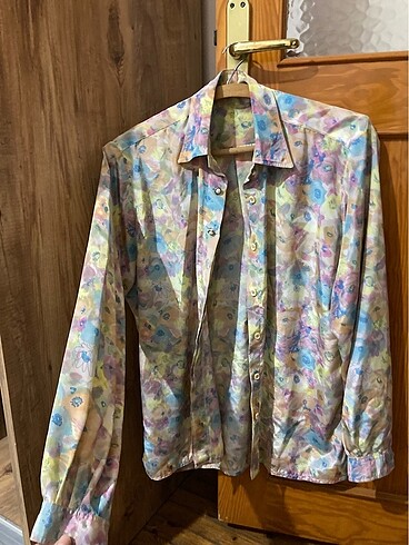 Vintage çiçekli gömlek - Görsel 2