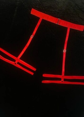 KADIN KIRMIZI HARNESS 