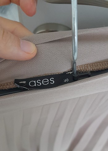 Bej Pliseli Uzun Kadın Etek - Görsel 3