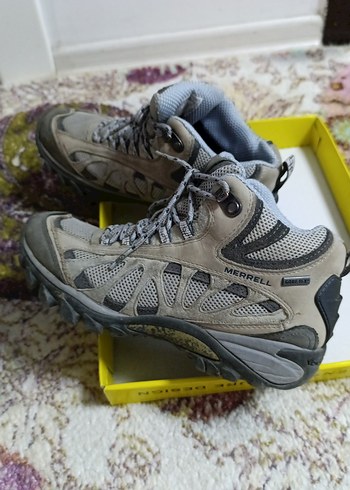 Merrell 36