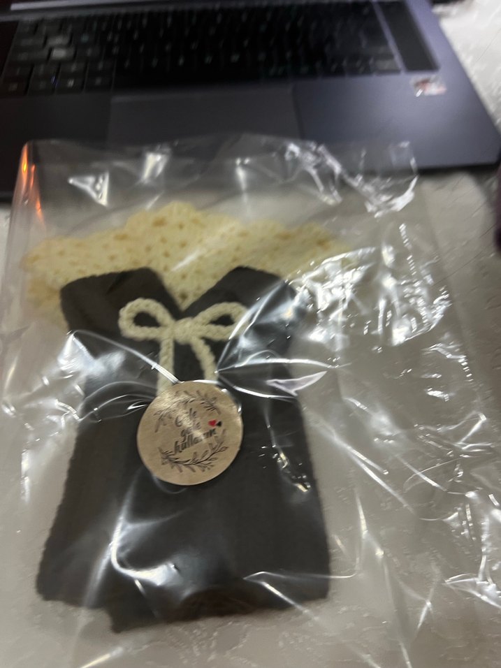 Bej ve Siyah Örgü Kadın Eldiven el emeği - Görsel 5