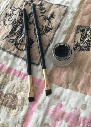 Maybelline