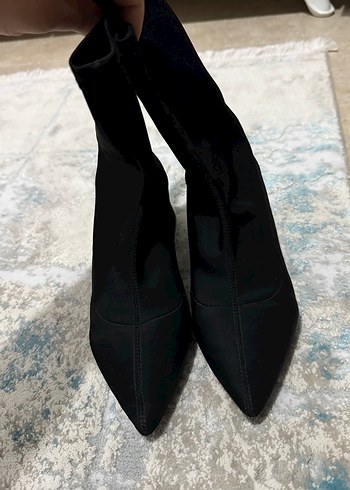 Pelinin Ayakkabıları 36