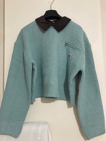 Twist crop kazak