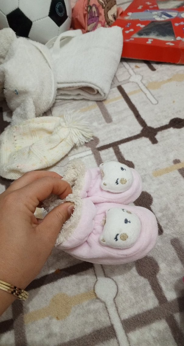 Nakışlı Peluş Detaylı Kız Çocuk Ev Terliği - Görsel 2