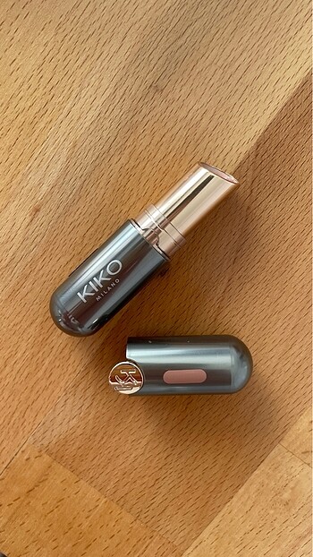  Beden Kiko ruj lipgloss