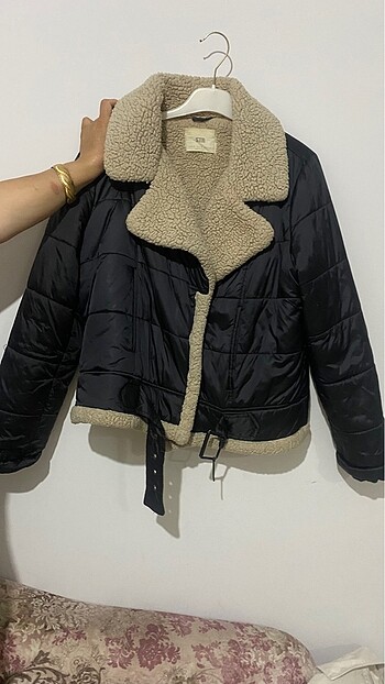 Stradivarius stradivarius kürklü mont