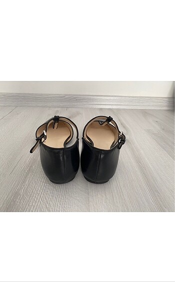 38 Beden Nine West T Bant Siyah Ayakkabı/Babet