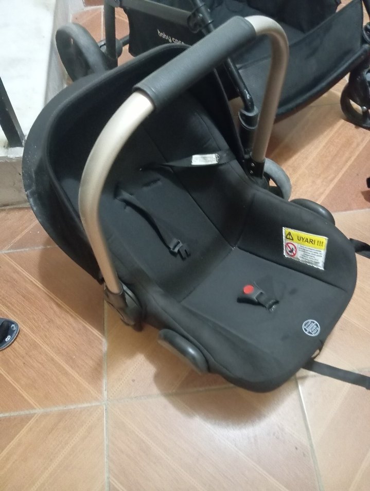 Siyah Bebek Arabası ve Taşıma Koltuğu Seti - Görsel 3