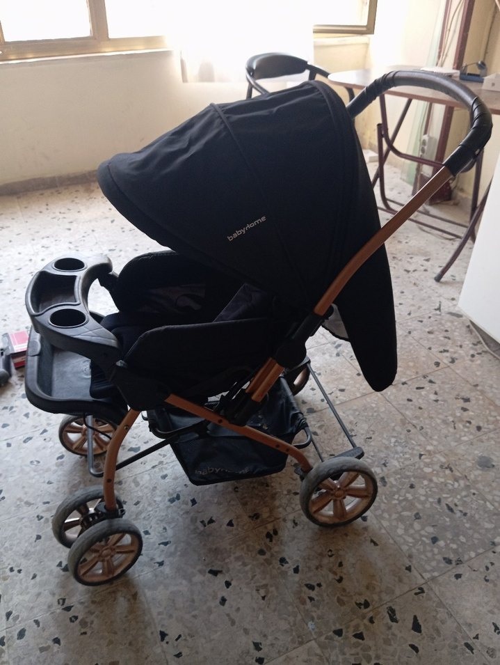 Siyah Bebek Arabası - Görsel 2