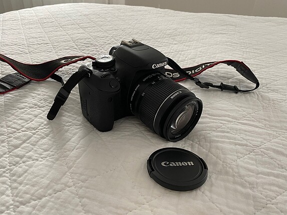 Canon Eos 600D Fotoğraf Makinesi
