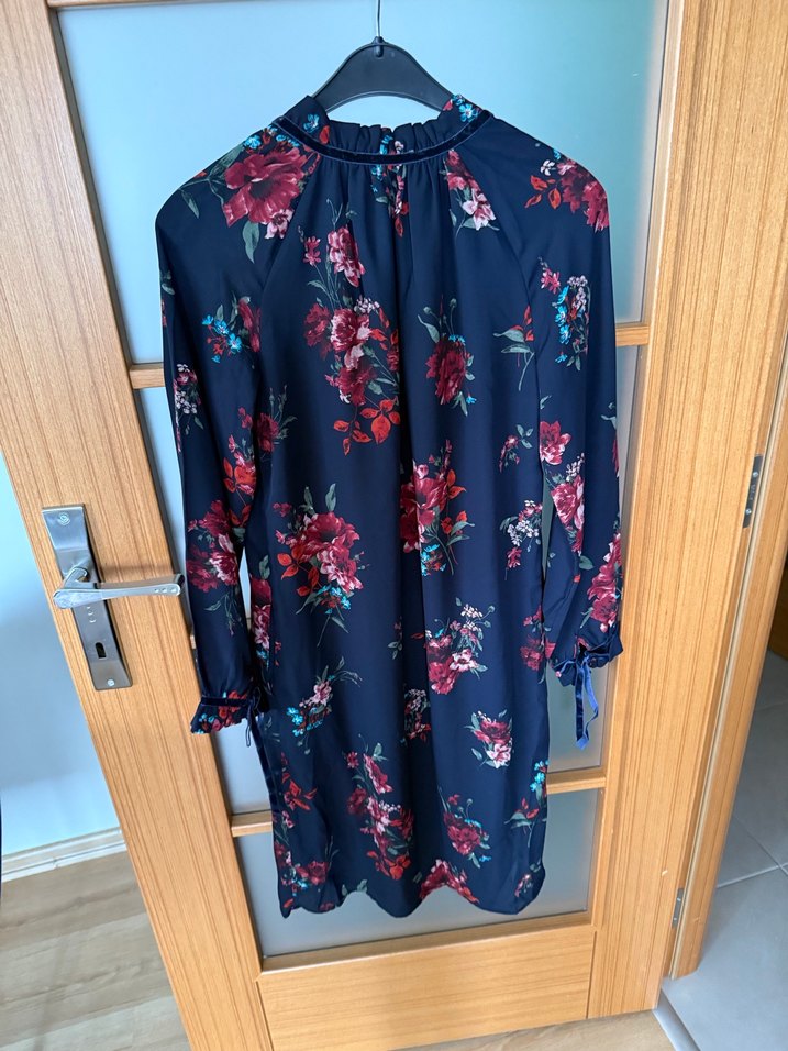 Çiçek Desenli Uzun Kol esprit elbise - Görsel 2