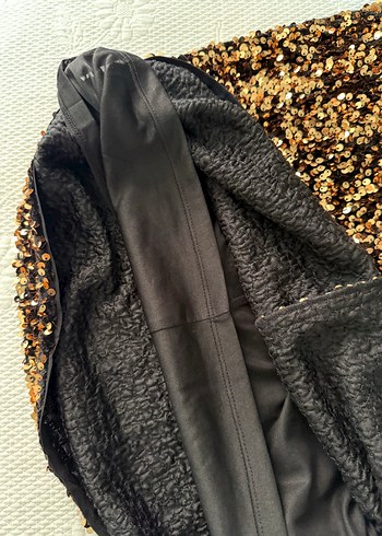 Altın Renkli Parlak kısa elbise - Görsel 3