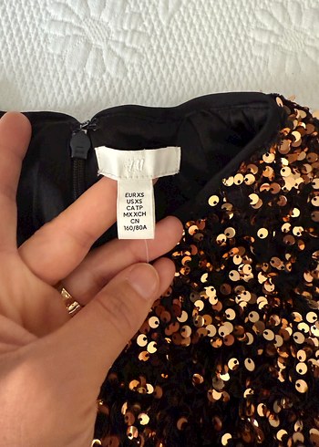 Altın Renkli Parlak kısa elbise - Görsel 5