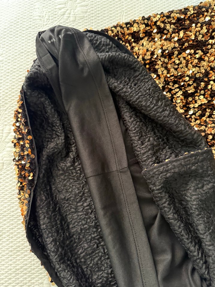 Altın Renkli Parlak kısa elbise - Görsel 3