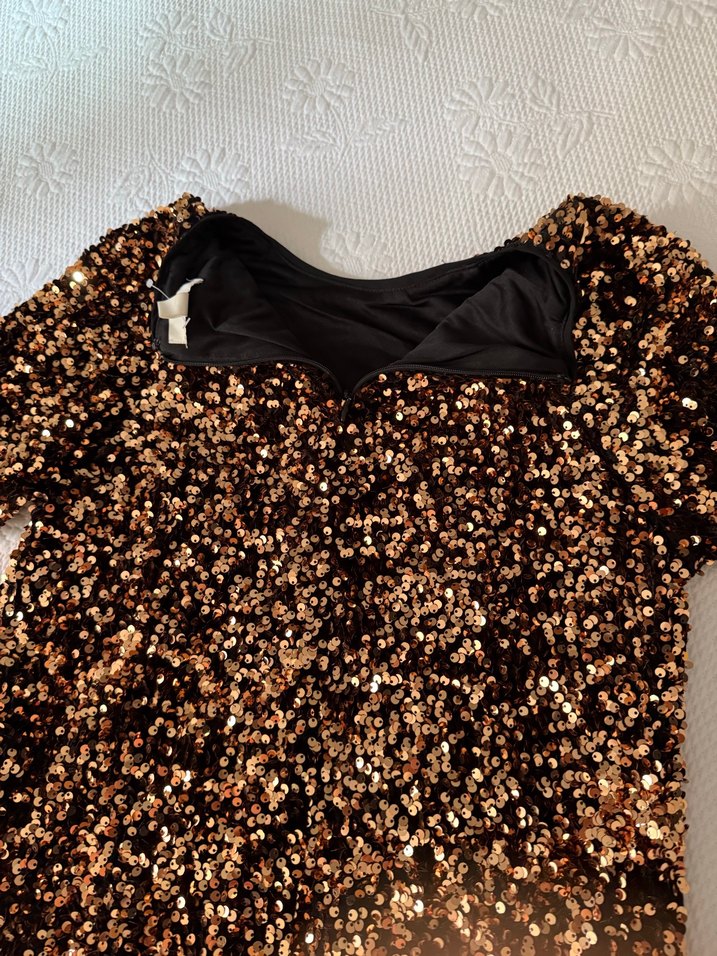 Altın Renkli Parlak kısa elbise - Görsel 2