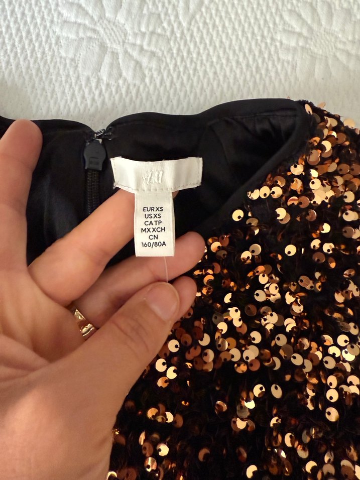 Altın Renkli Parlak kısa elbise - Görsel 5