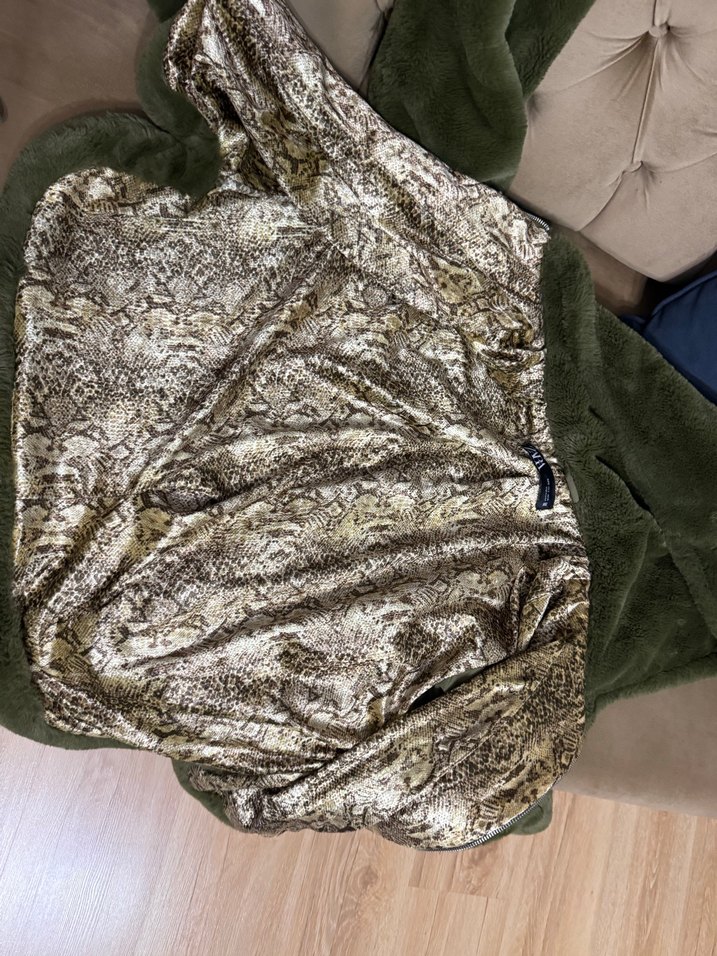 zara Kadın Haki Kapüşonlu Peluş ceket - Görsel 3