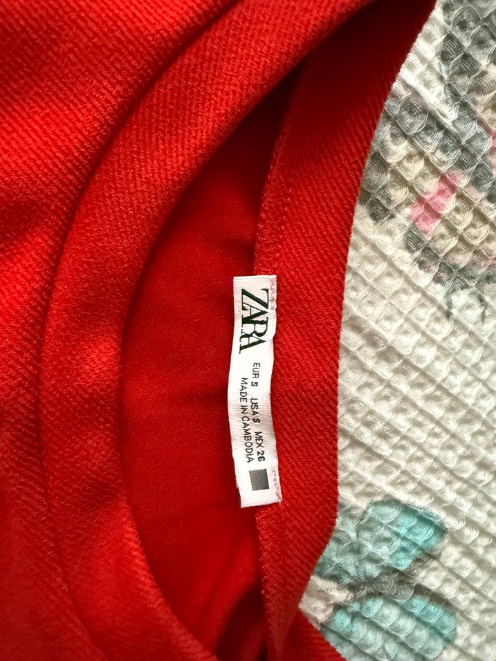 Kırmızı V Yakalı Kısa Kollu Midi Elbise - Görsel 4