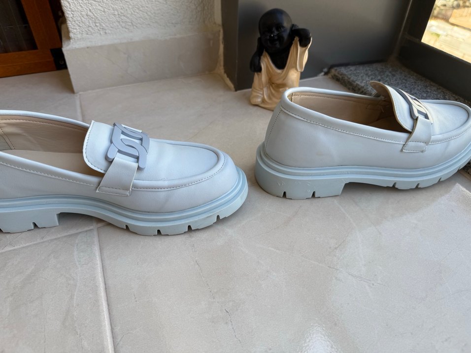 Mavi ayakkabı - Görsel 5