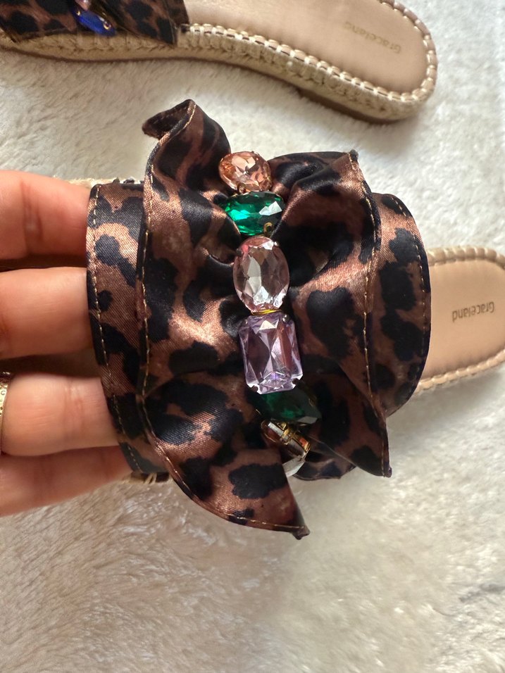 Leopar terlik - Görsel 2