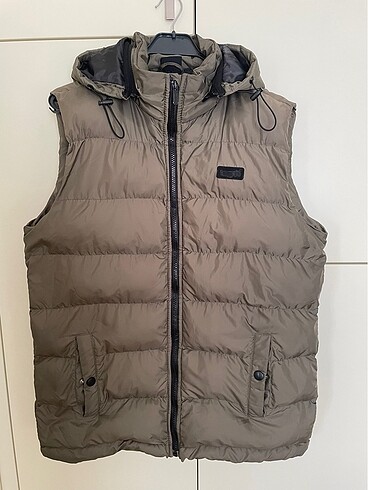Hummel yelek