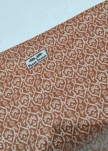 Fresh scarfs desenli şal