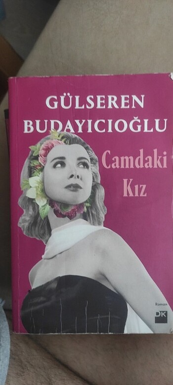 Camdaki Kız