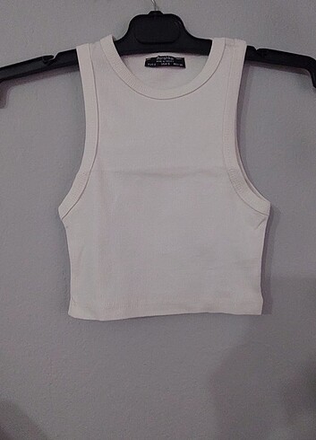 Halter Yaka Crop