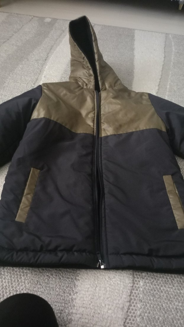 Kapüşonlu Siyah Erkek Çocuk Mont - Görsel 2