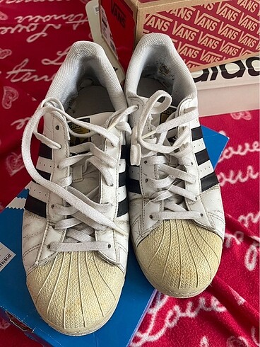 Adidas superstar