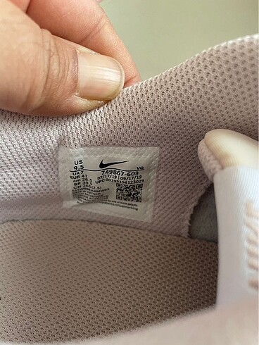41 Beden Nike court royale