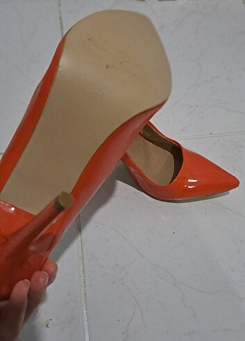Diğer Turuncu stiletto
