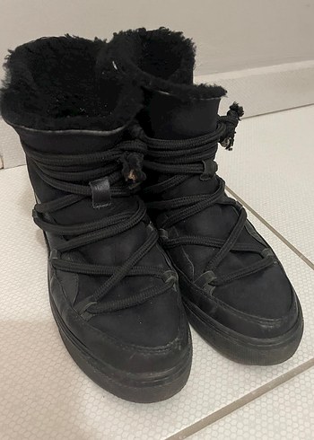 Siyah Kürklü cool moon bot - Görsel 2