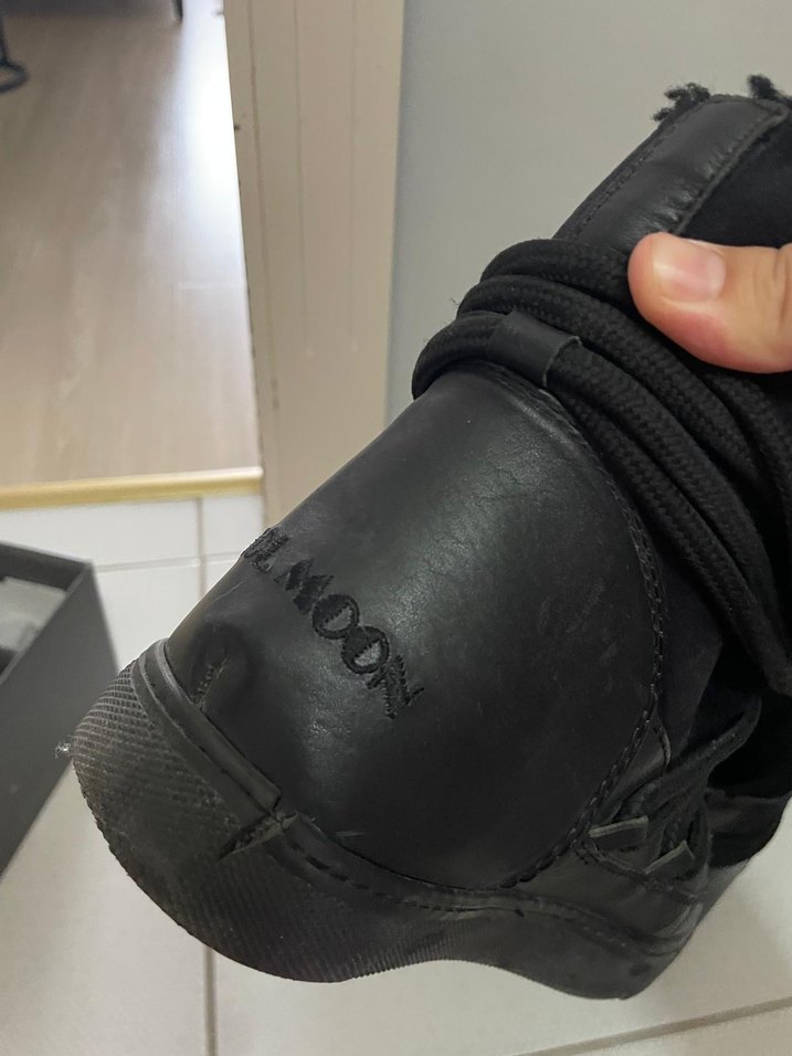 Siyah Kürklü cool moon bot - Görsel 5