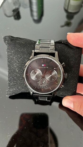 Tommy Hilfiger Saat - Görsel 2