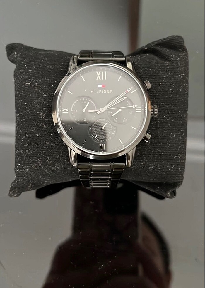 Tommy Hilfiger Saat - Görsel 4
