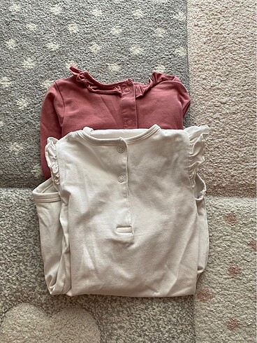 24-36 Ay Beden çeşitli Renk H&M 2 li çıtçıtlı body