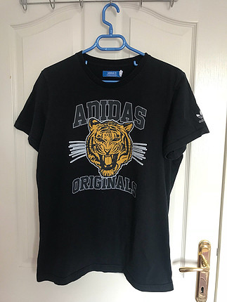 Erkek adidas orijinal tshirt