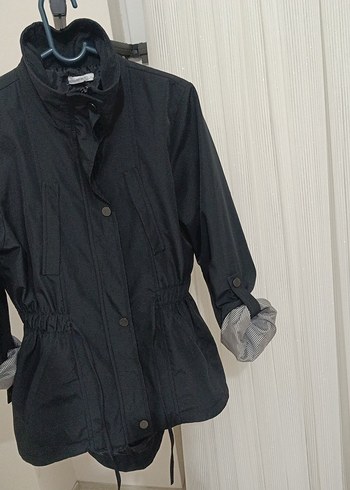 Düğmeli Siyah Kısa Kadın Ceket - Görsel 2