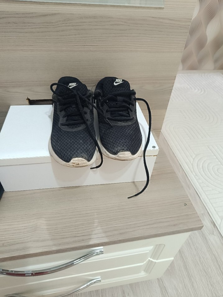 Gri Bağcıklı Kadın Spor Ayakkabı - Görsel 2