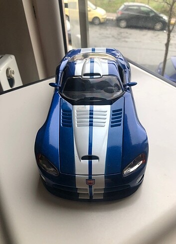 Dodge Viper 1/18 Ölçek Koleksiyonluk Model Araba 