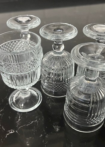 Şeffaf Ayaklı Mini Bardak Seti - Görsel 3