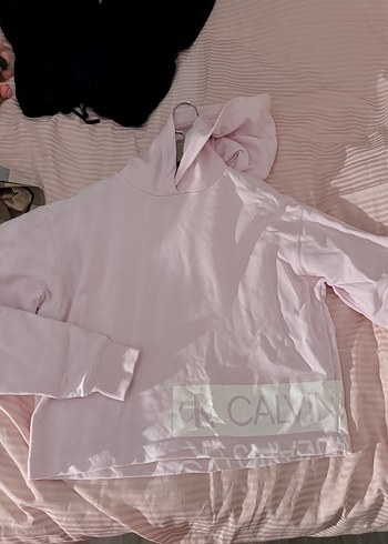 Calvin Klein Pembe Kapüşonlu Uzun Kollu Sweatshirt