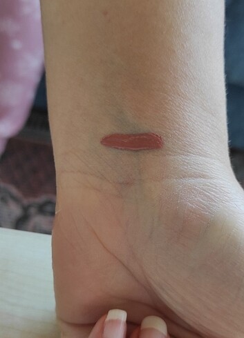 Beden L'Oreal paris Ruj
