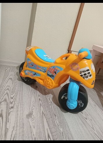 Diğer çocuk oyuncak motor 