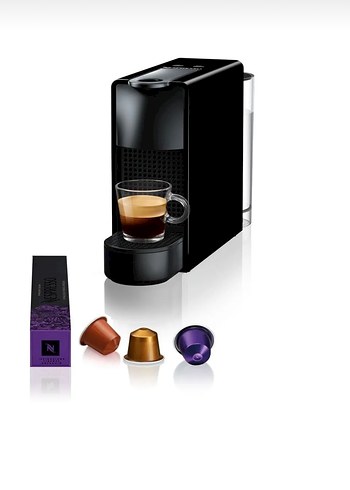 Siyah Nespresso Kahve Makinesi