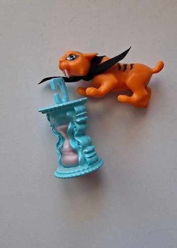 Monster High Haunted Rochelle Goyle